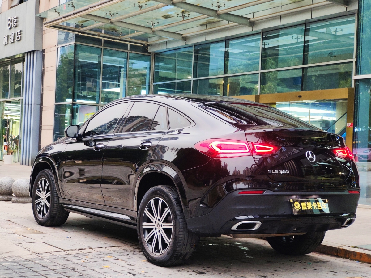 奔馳 奔馳GLE  2022款 改款 GLE 350 4MATIC 豪華型圖片