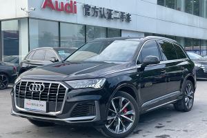 奧迪Q7 奧迪 55 TFSI quattro S line運(yùn)動(dòng)型