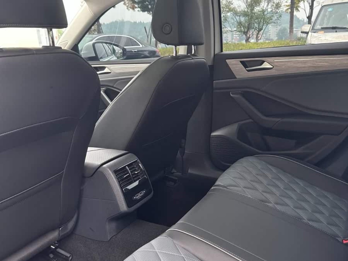 大眾 速騰  2023款 300TSI DSG飛越版圖片