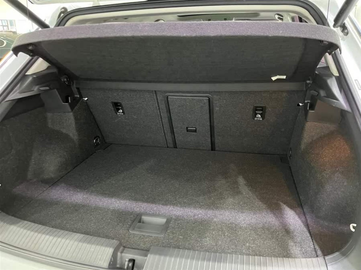 大眾 T-ROC探歌  2020款 280TSI DSG兩驅(qū)舒適型圖片