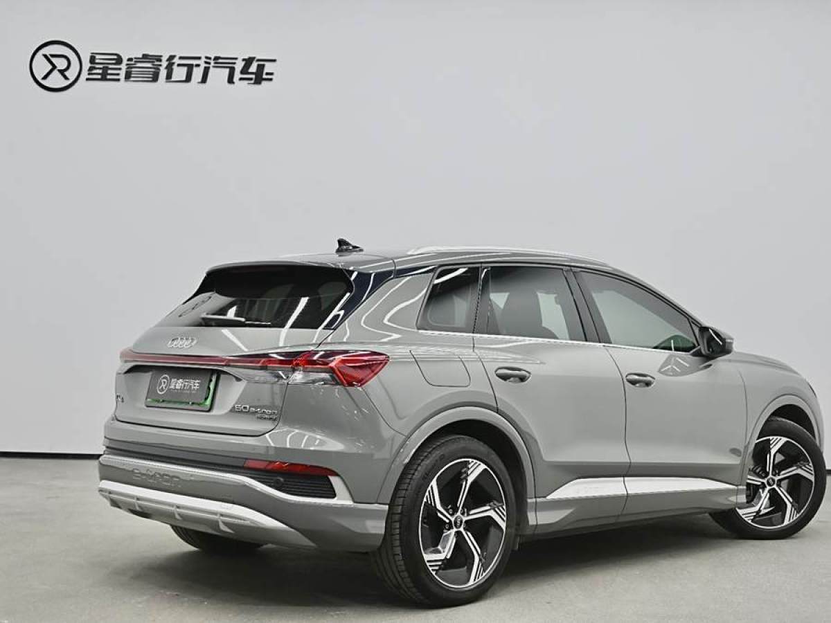 奧迪 奧迪Q4 e-tron  2022款 50 e-tron quattro 創(chuàng)境版圖片