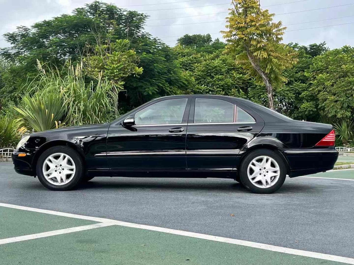 2005年9月奔馳 奔馳S級  2003款 S350 3.7L 標(biāo)準(zhǔn)型