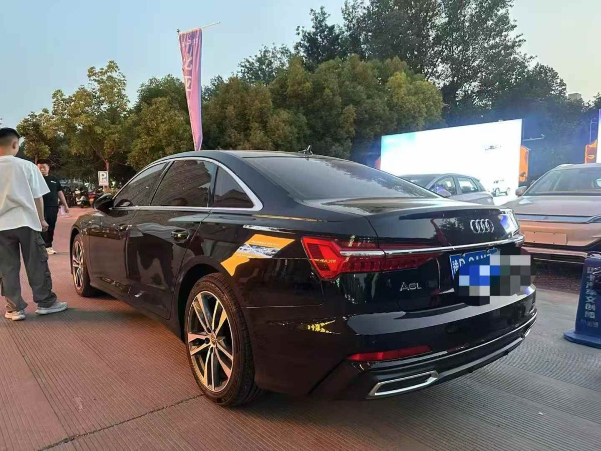 奧迪 奧迪A6L  2021款 45 TFSI 進(jìn)享人生版圖片