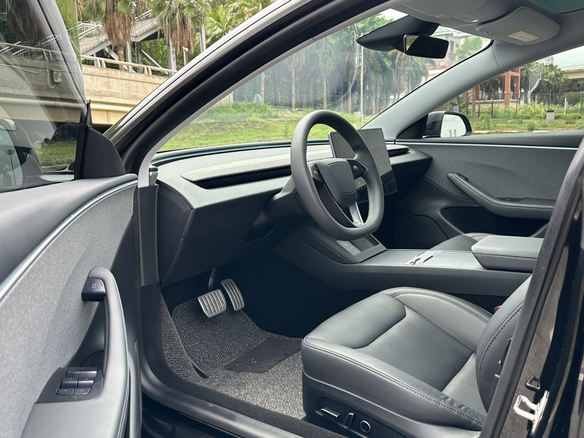 2024年1月特斯拉 Model 3  2023款 煥新版 后輪驅(qū)動(dòng)