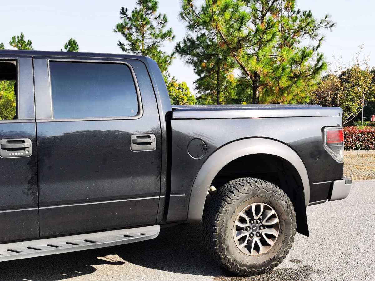 福特 F-150  2011款 6.2L SVT Raptor SuperCrew圖片