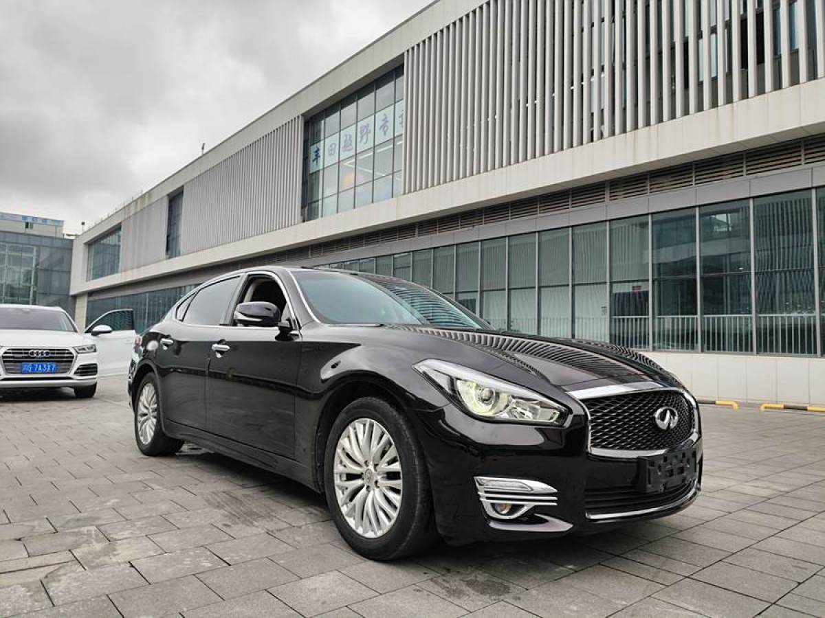 2018年5月英菲尼迪 Q70  2017款 Q70L 2.5L 悅享版