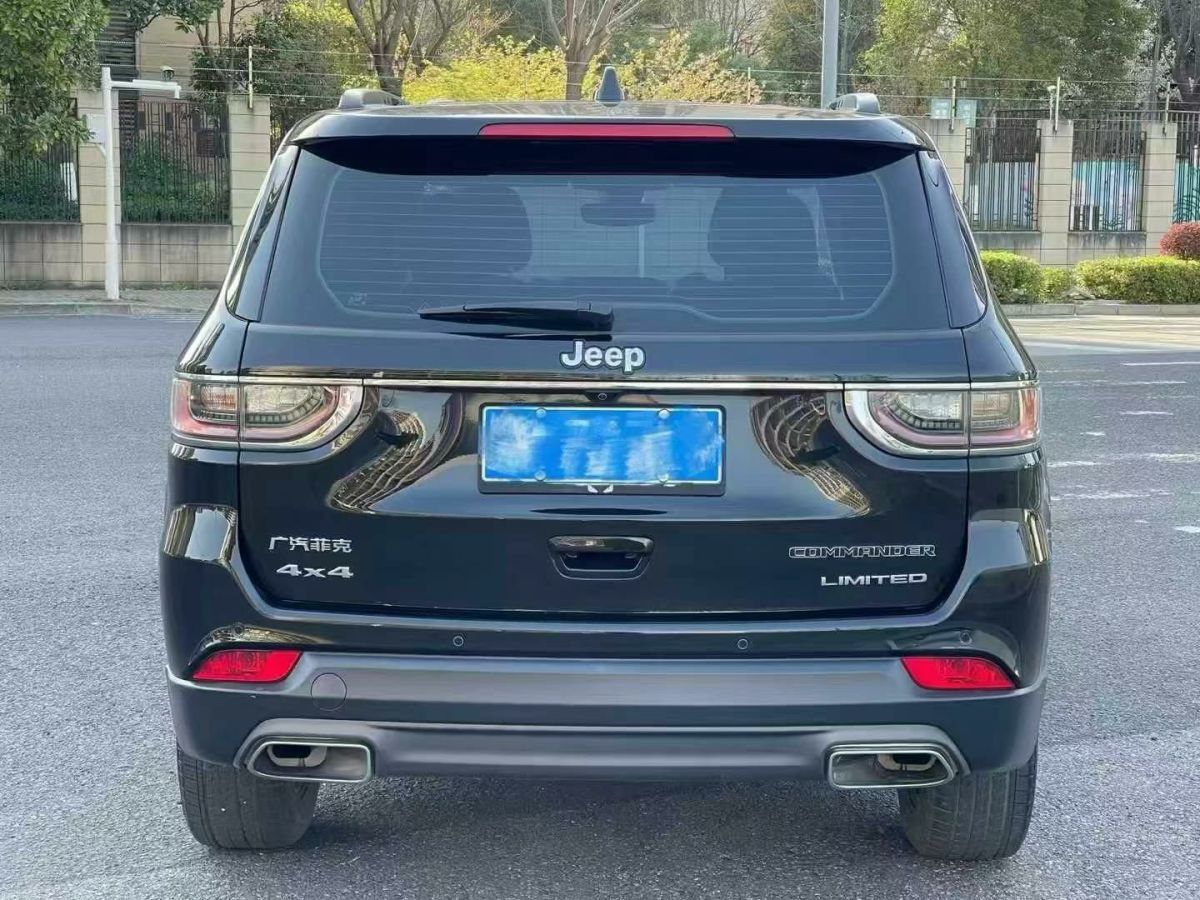 Jeep 指揮官  2018款 2.0T 兩驅(qū)樂享版圖片