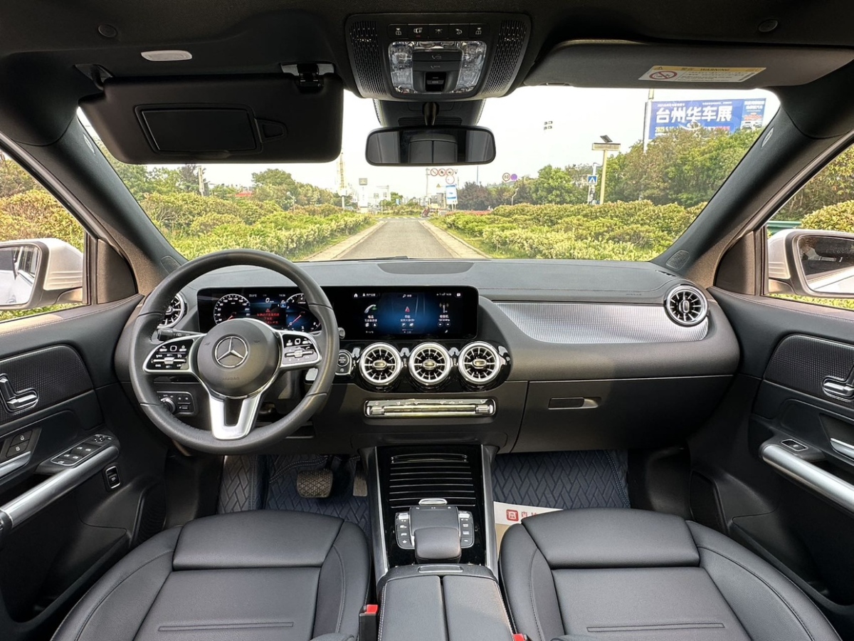 奔馳 奔馳GLA  2023款 GLA 220圖片