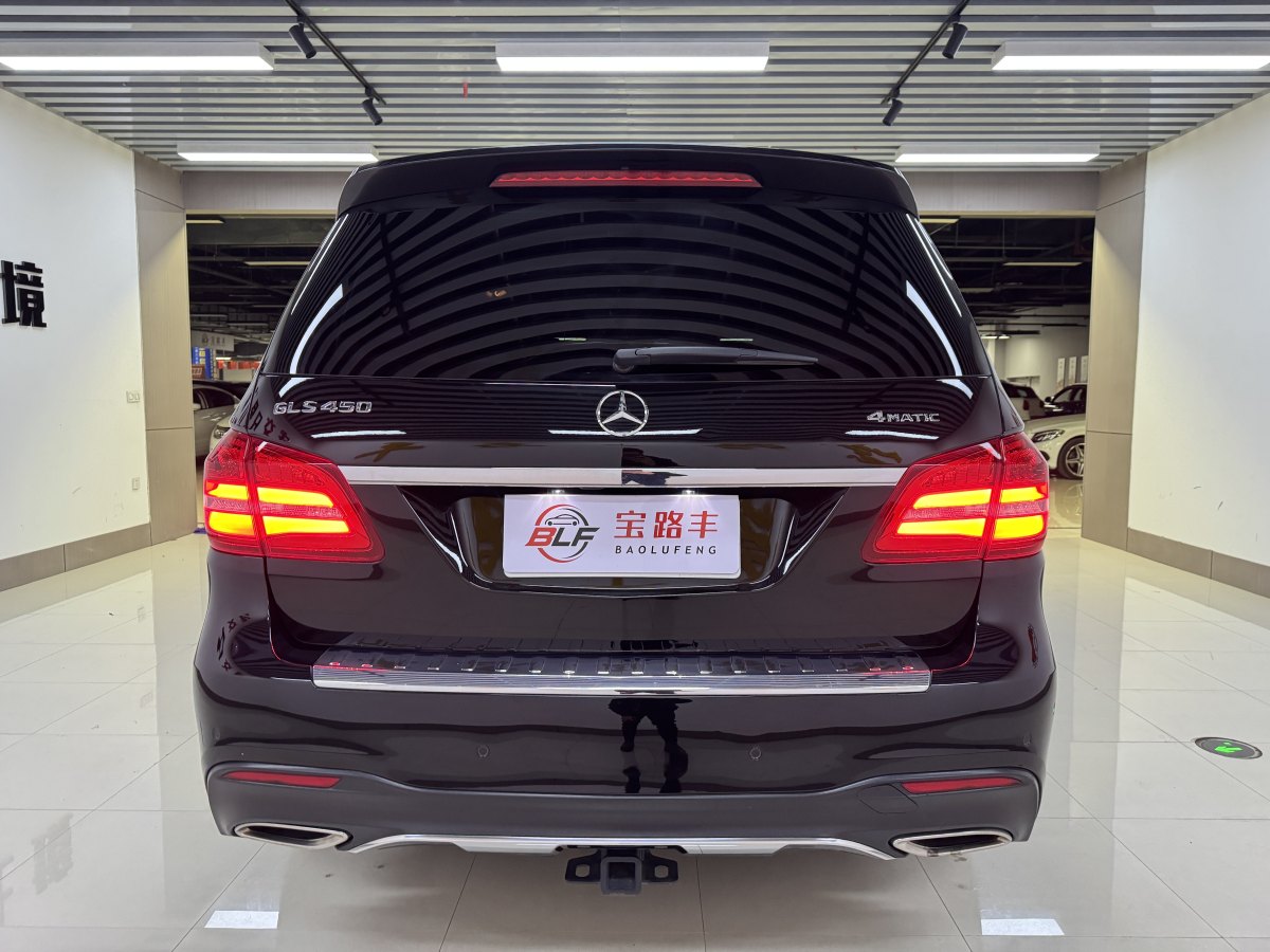 奔馳 奔馳GLS  2022款 改款 GLS 450 4MATIC 豪華型圖片