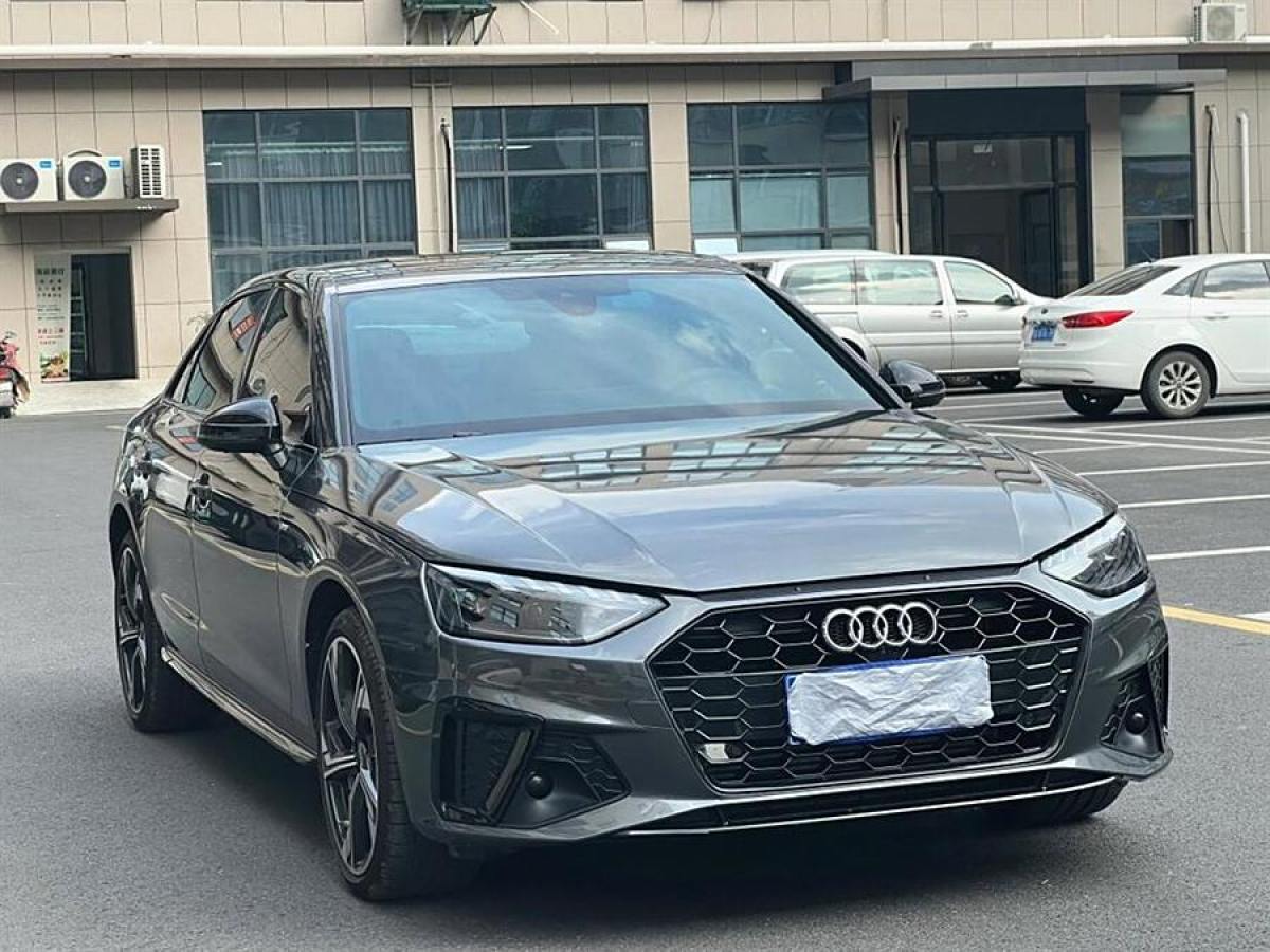 奧迪 奧迪A4L  2024款 40 TFSI 時(shí)尚動(dòng)感型圖片