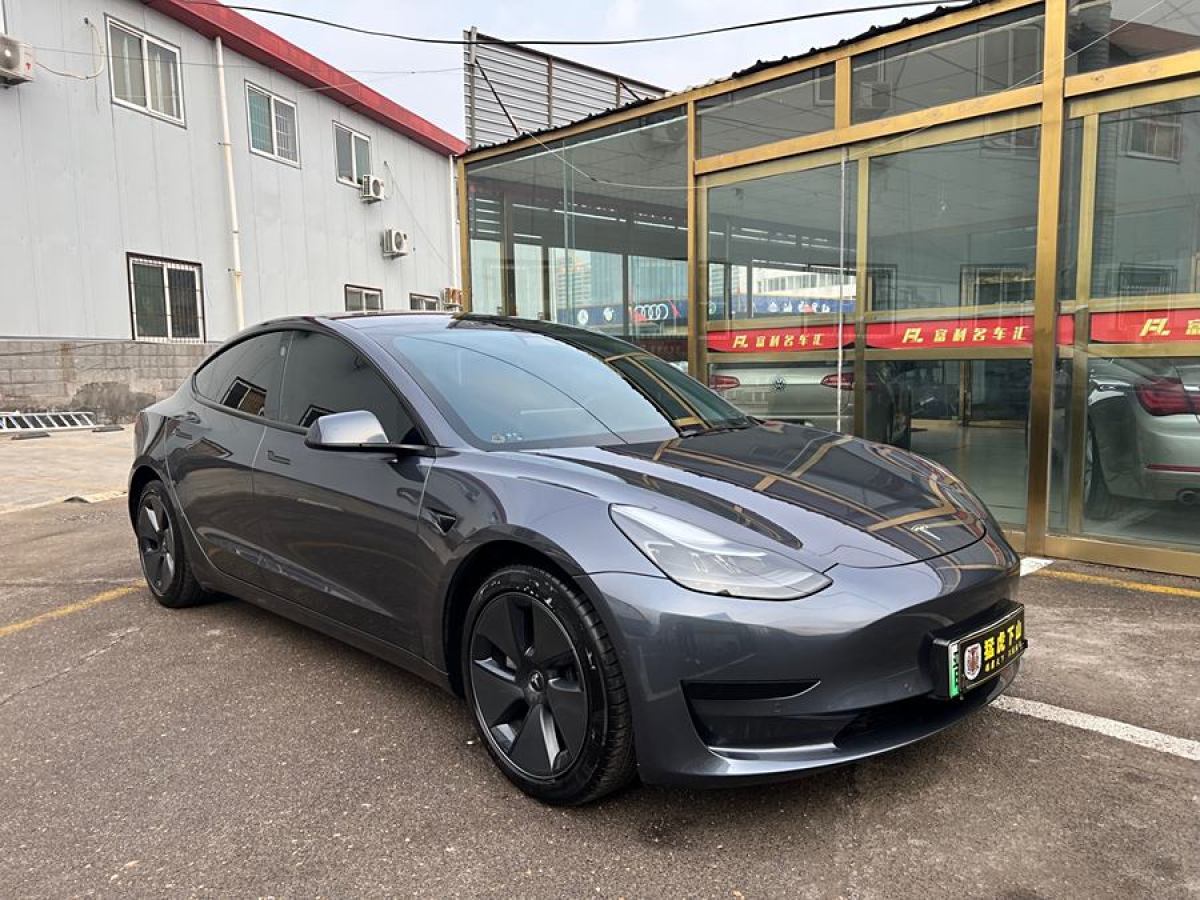 2021年12月特斯拉 Model 3  2021款 改款 標(biāo)準(zhǔn)續(xù)航后驅(qū)升級(jí)版