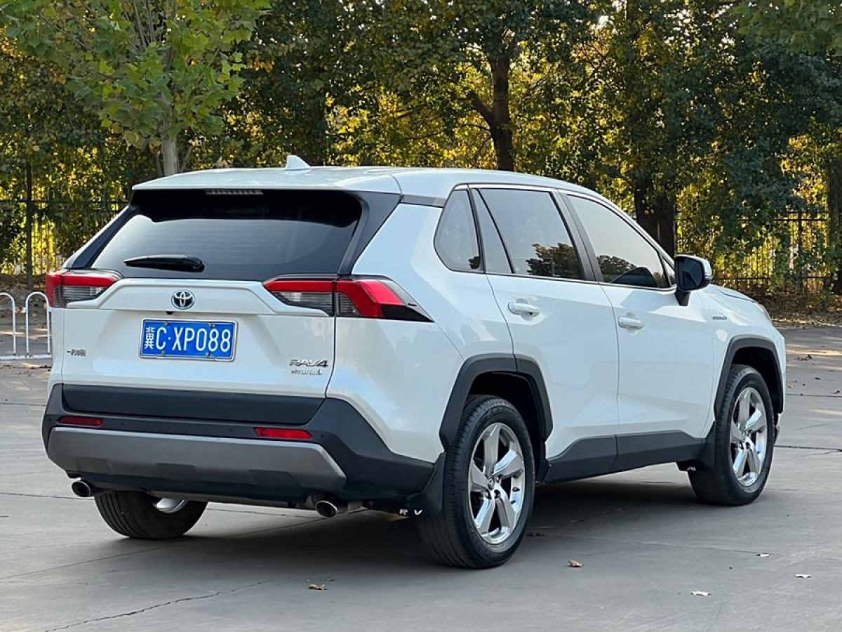 豐田 RAV4榮放  2023款 雙擎 2.5L E-CVT兩驅(qū)精英版圖片