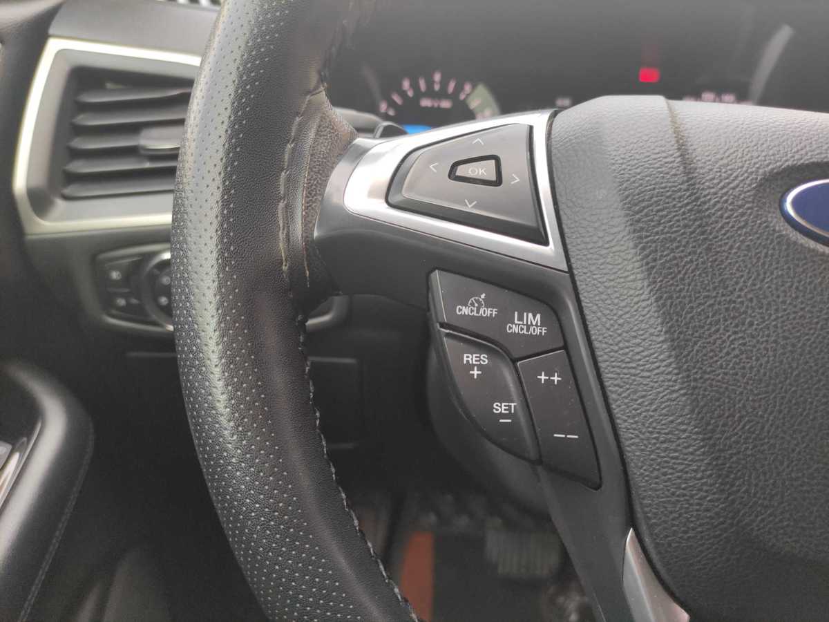 福特 锐界  2015款 2.0T GTDi 两驱铂锐型图片