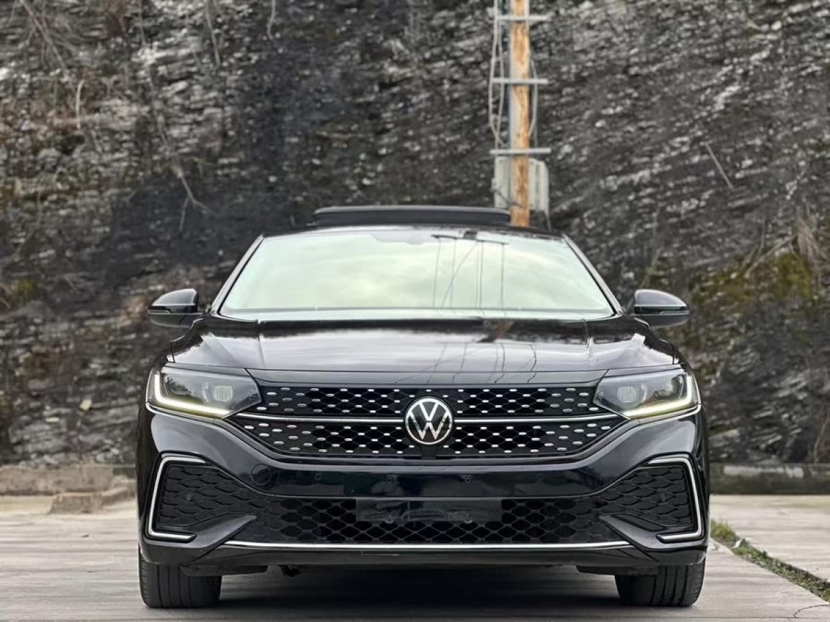 大眾 帕薩特  2022款 330TSI 星空精英版圖片