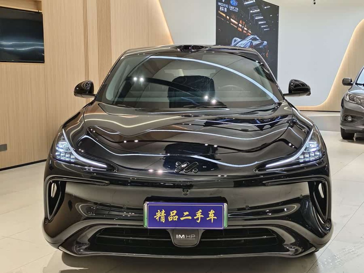 智己 智己LS6  2023款 Max 超強(qiáng)性能版圖片