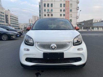 2017年1月 smart forfour 0.9T 66千瓦先鋒版圖片