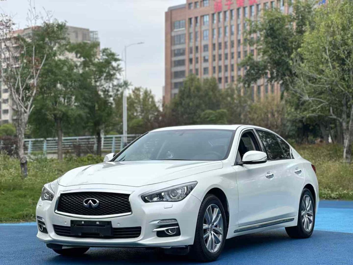 2016年1月英菲尼迪 Q50L  2016款 2.0T 悅享版