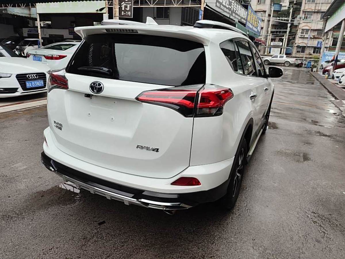 豐田 RAV4榮放  2016款 2.0L CVT兩驅(qū)風(fēng)尚版圖片