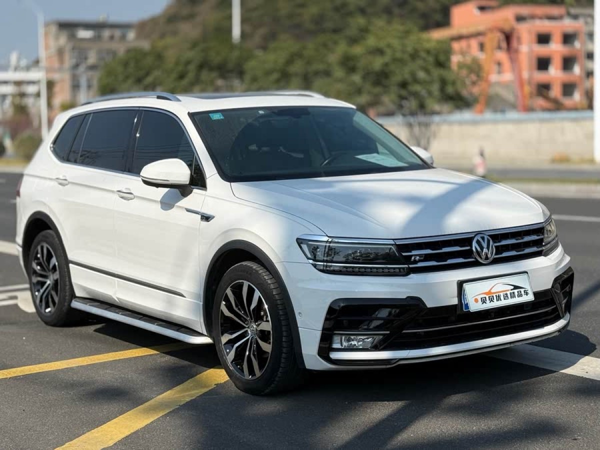 大眾 途觀L  2020款 330TSI 自動(dòng)兩驅(qū)R-Line旗艦版 國(guó)VI圖片
