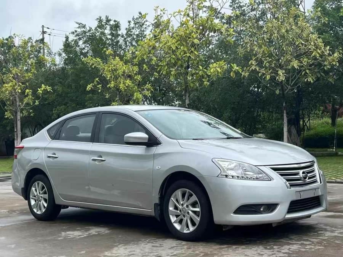 日產(chǎn) 軒逸  2012款 1.6XE CVT舒適版圖片