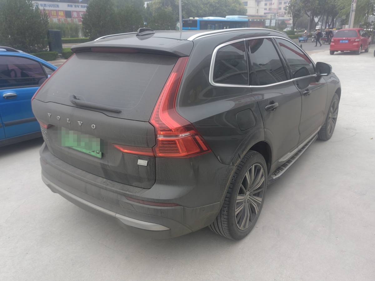 沃爾沃 XC60新能源  2024款 T8 插電混動(dòng) 長續(xù)航四驅(qū)智遠(yuǎn)豪華版圖片