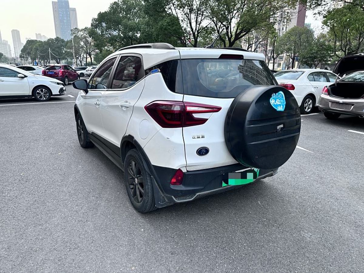 比亞迪 元新能源  2018款 EV360 智聯(lián)炫酷型圖片