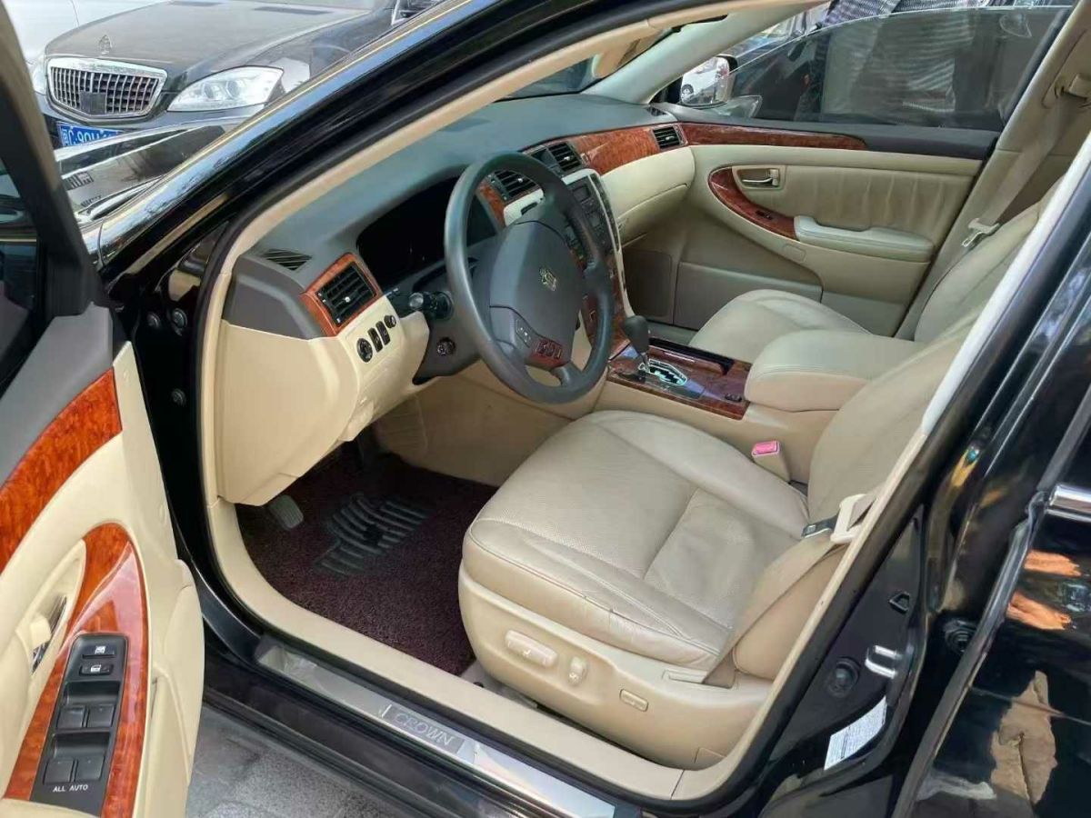 豐田 皇冠  2007款 2.5L Royal 導航版圖片