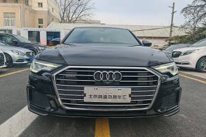 奥迪A6L 奥迪 45 TFSI quattro 臻选致雅型