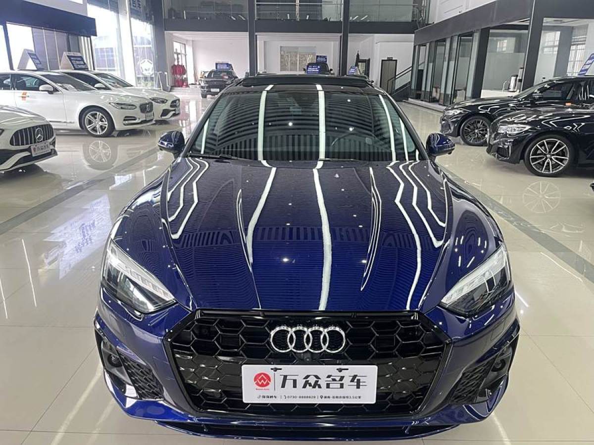 奧迪 奧迪A5  2022款 Sportback 40 TFSI 時(shí)尚致雅型圖片