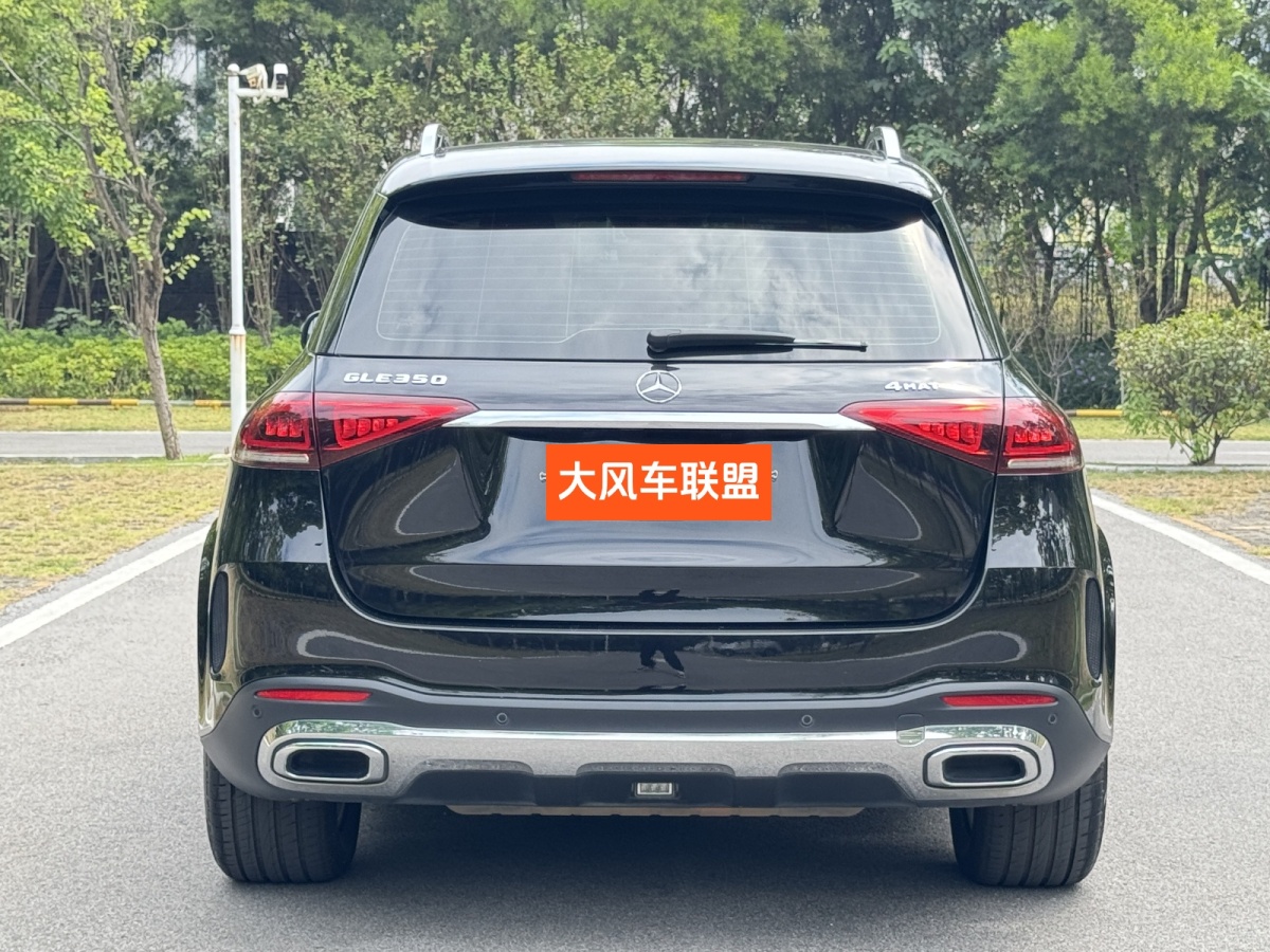 奔馳 奔馳GLE  2024款 改款 GLE 350 4MATIC 時(shí)尚型圖片