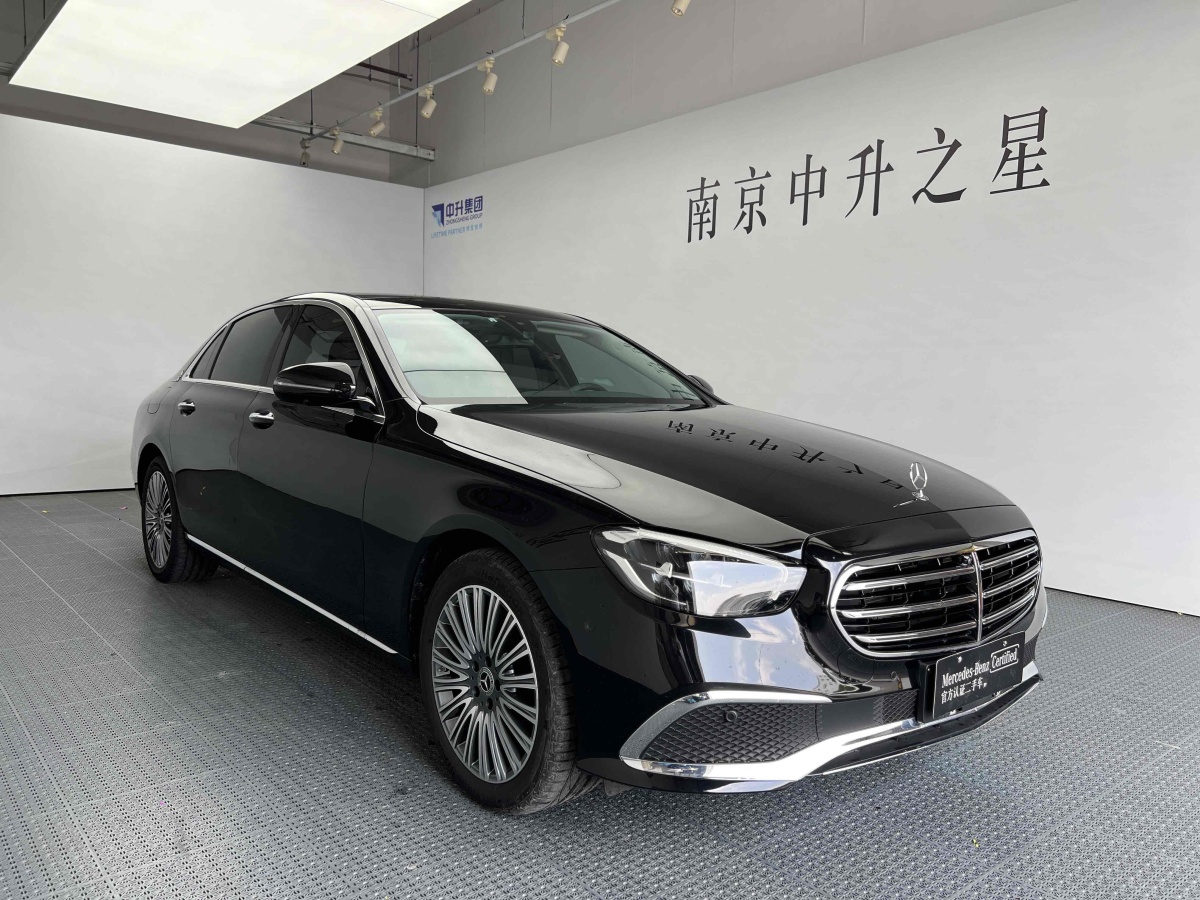 奔馳 奔馳E級  2021款 改款 E 300 L 豪華型圖片