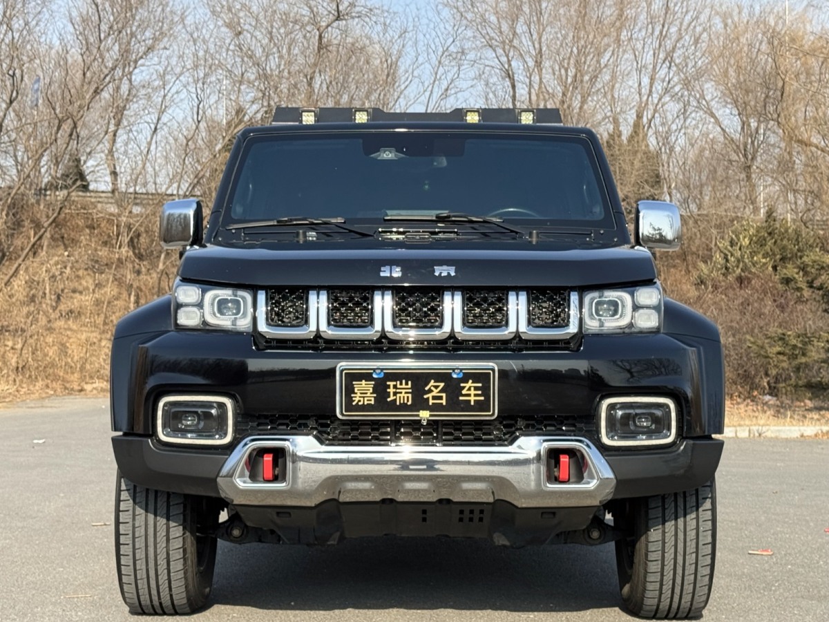 北京 BJ40  2021款 2.0T 自動(dòng)四驅(qū)環(huán)塔冠軍版圖片