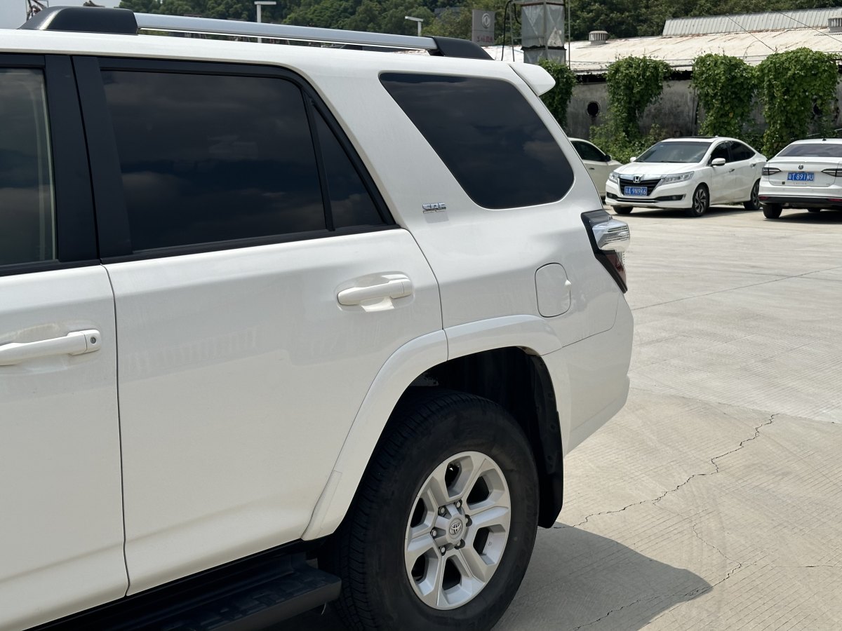 丰田 4Runner  1354款 4Runner图片