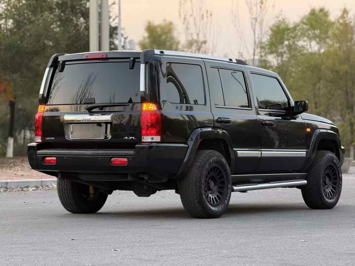 Jeep 指揮官  2009款 5.7圖片