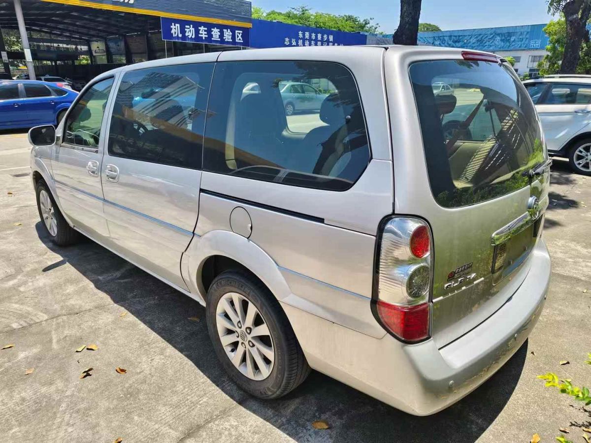 別克 GL8  2012款 2.4L BASE舒適版圖片