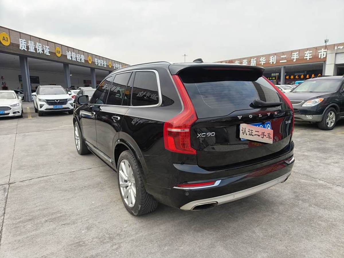 沃爾沃 XC90  2019款  T6 智逸版 7座 國VI圖片