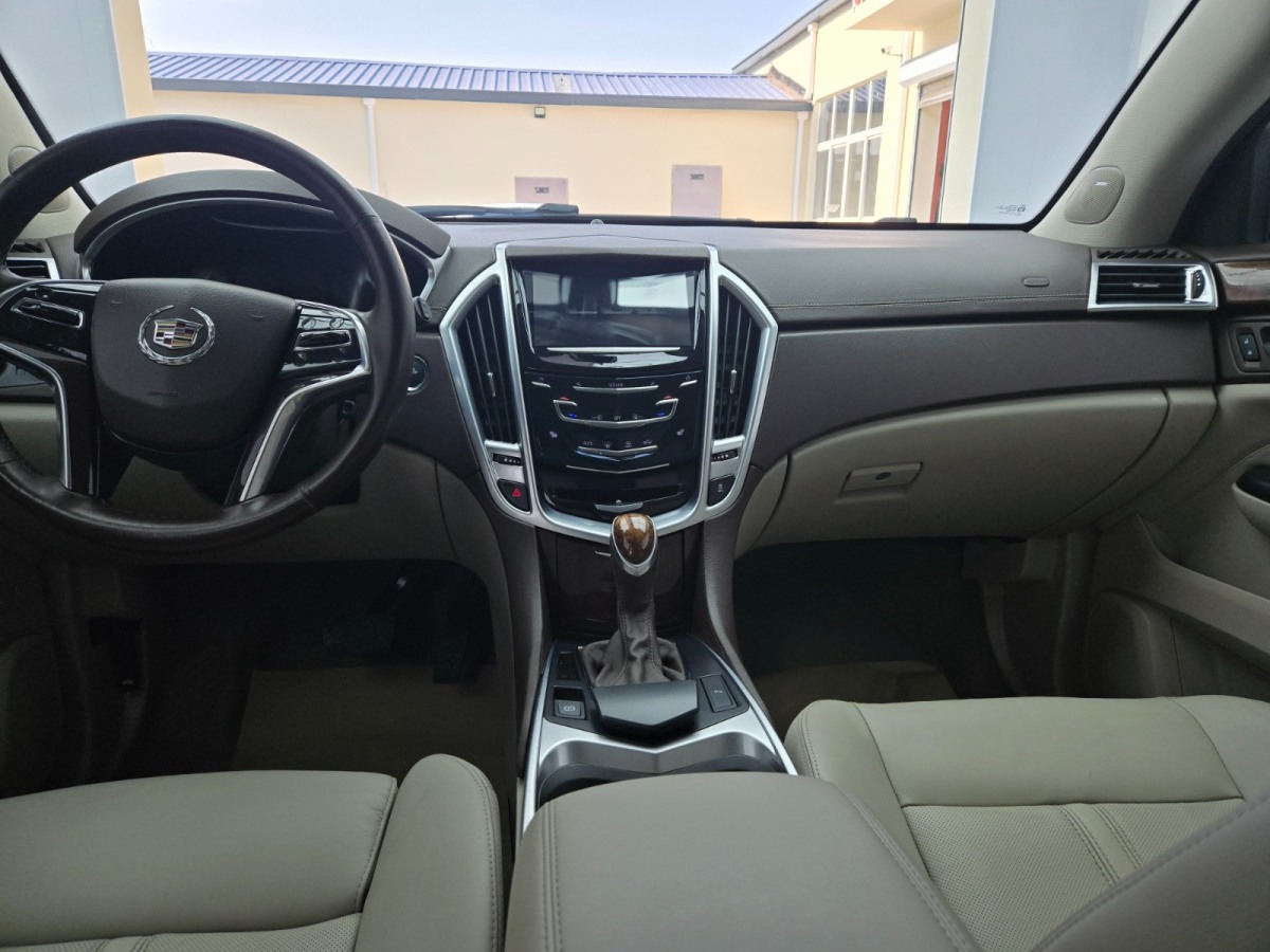 凱迪拉克 SRX  2015款 3.0L 精英型圖片