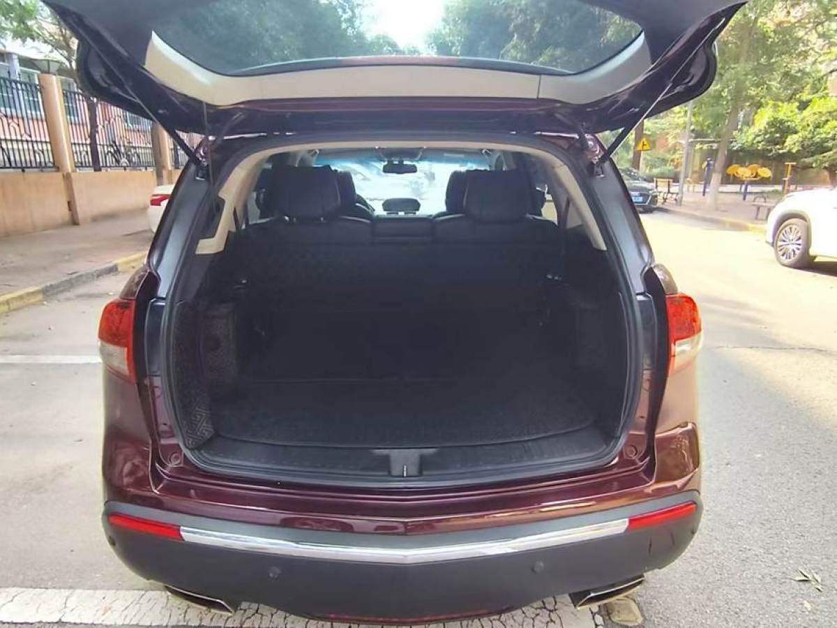 謳歌 MDX  2010款 3.7 標(biāo)準(zhǔn)豪華運(yùn)動(dòng)版圖片