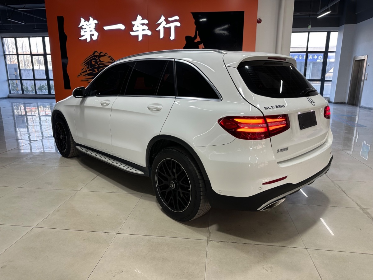 奔馳 奔馳GLC  2017款 GLC 260 4MATIC 動(dòng)感型圖片