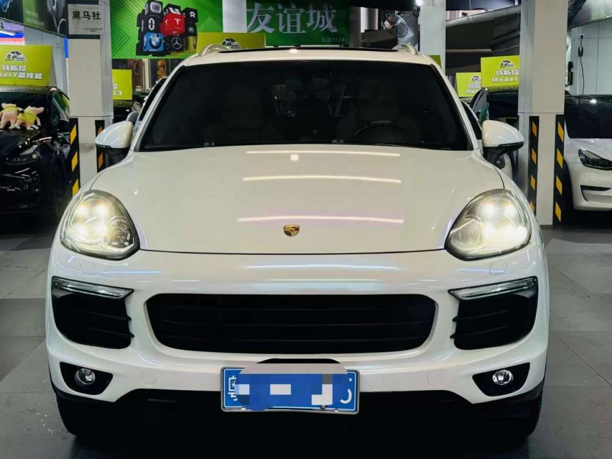 2016年11月保時(shí)捷 Cayenne新能源  2016款 Cayenne S E-Hybrid 3.0T