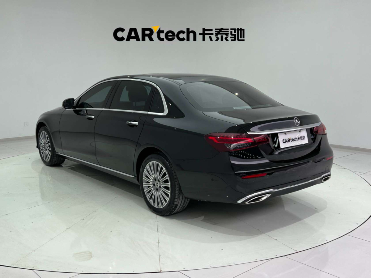 奔馳 奔馳E級(jí)  2022款 E 300 L 時(shí)尚型圖片