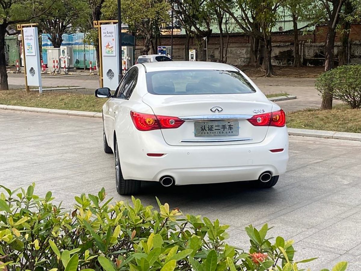 英菲尼迪 Q50  2014款 3.7L 豪華運動版圖片