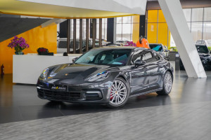 Panamera 保時捷 Panamera 4 行政加長版 3.0T