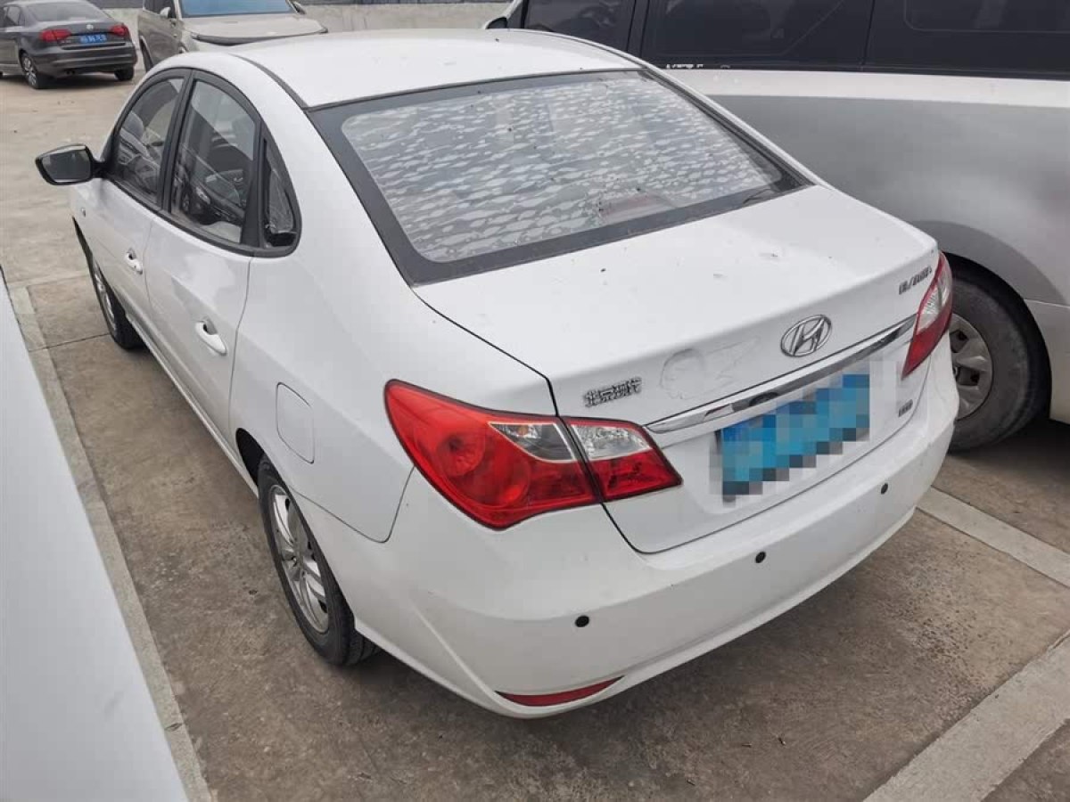 現(xiàn)代 悅動(dòng)  2015款 1.6L 手動(dòng)舒適型圖片