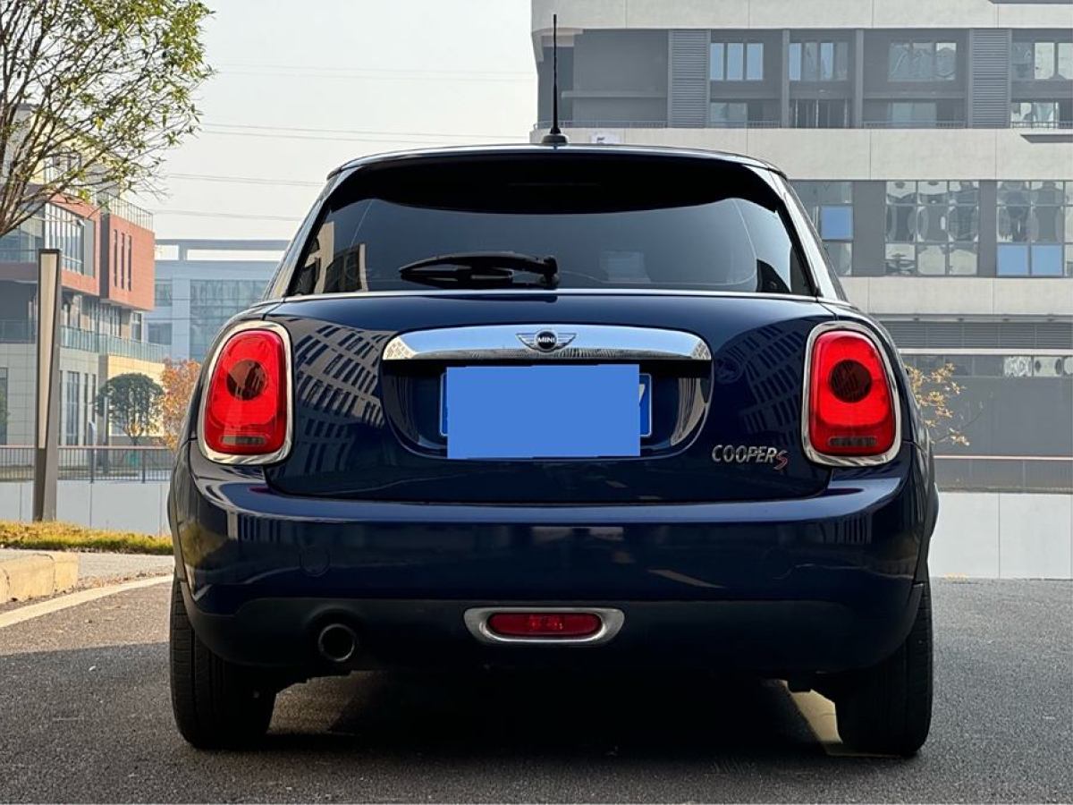 MINI MINI  2016款 1.2T ONE 五門版圖片