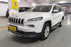 自由光 Jeep 2.4L 專業(yè)版