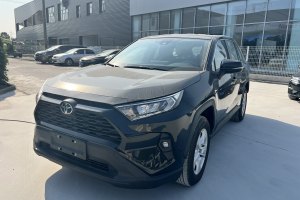 RAV4 豐田 榮放 2.0L CVT兩驅(qū)都市版