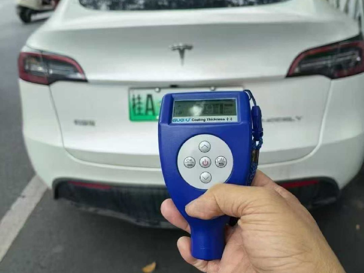 奔馳 奔馳R級(jí)  2015款 R 400 4MATIC 商務(wù)型圖片