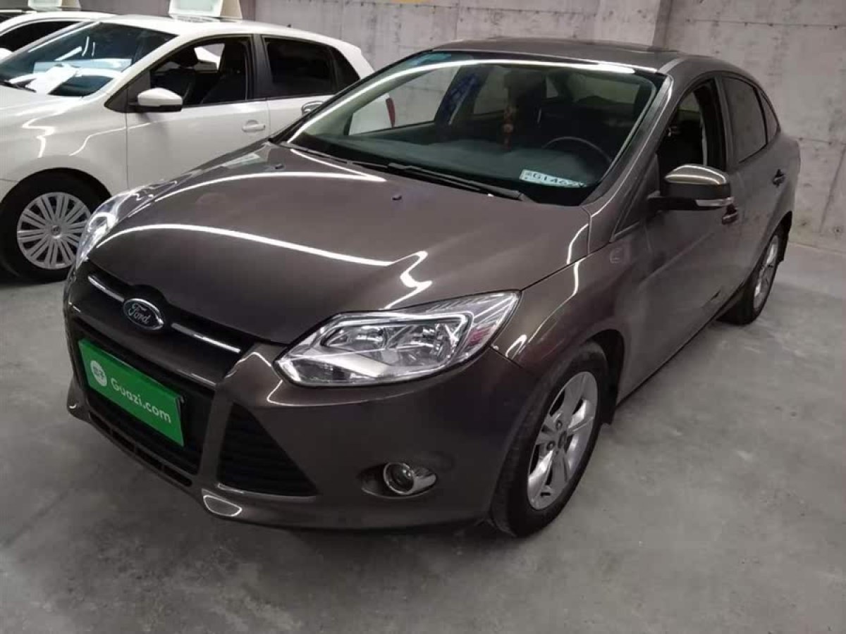 福特 ?？怂? 2012款 三廂 1.6L 自動風(fēng)尚型圖片