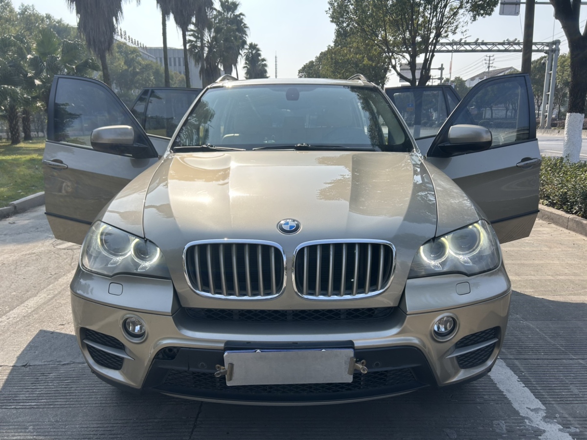 寶馬 寶馬X5  2011款 xDrive35i 尊貴型圖片